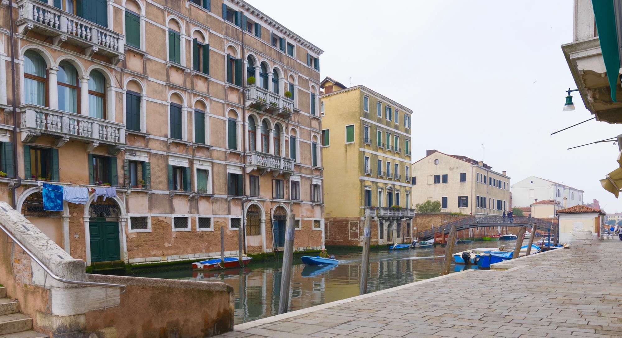 Romantic Malvasia البندقية المظهر الخارجي الصورة
